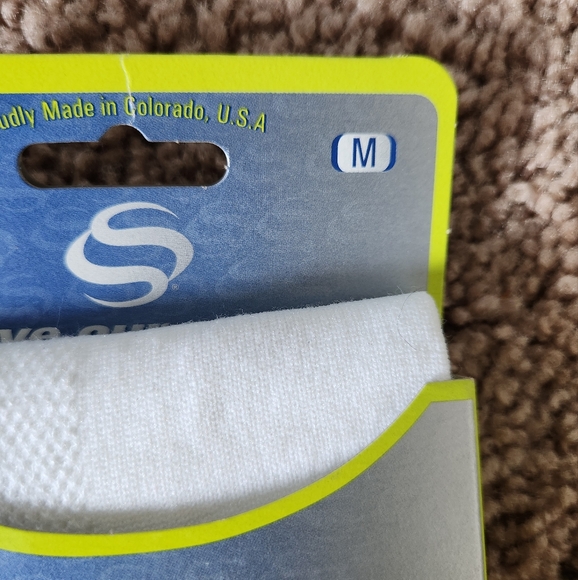 Save our Soles socks white w print over ankle sz medium athlete made in USA NWT - Picture 4 of 7